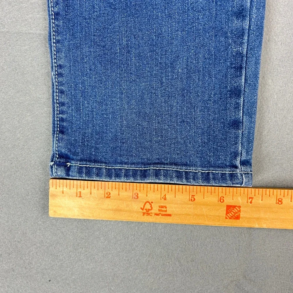 True Religion Geno Jeans Mens 34 (36x31) Blue Relaxed Slim Fit Medium Wash Denim